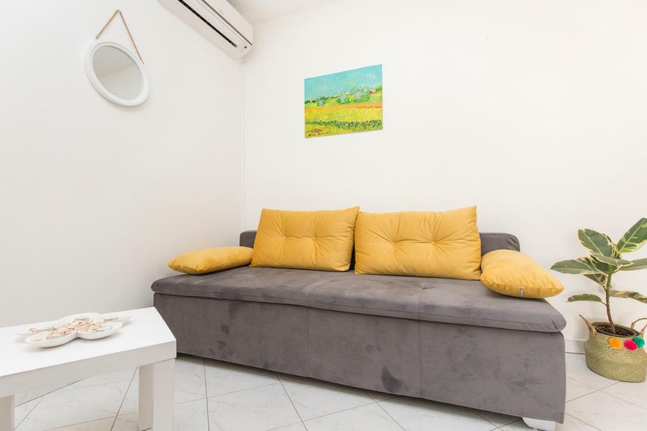 Apartments Cekada Labin  Exterior photo